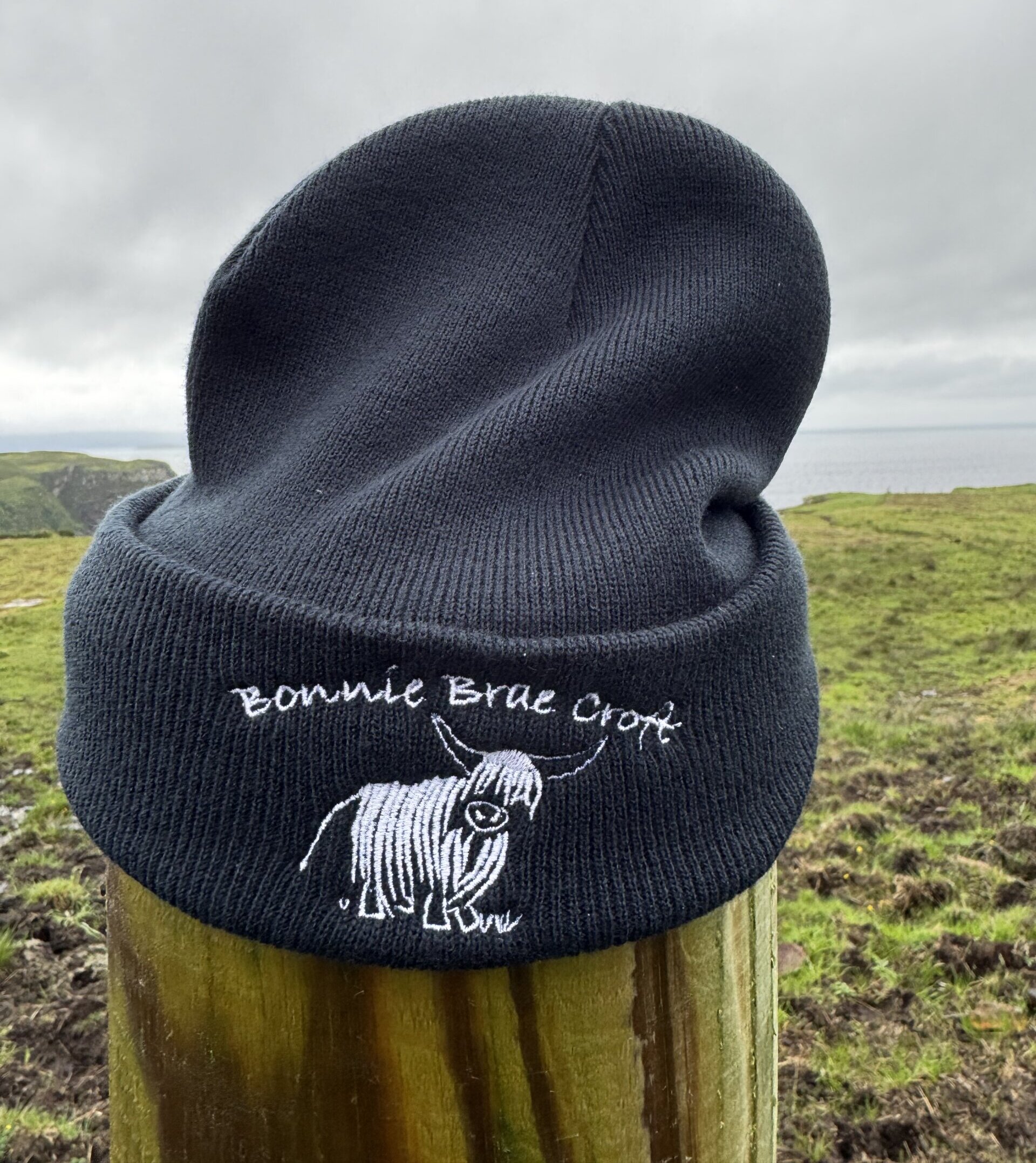 bonniebraecroft beanies